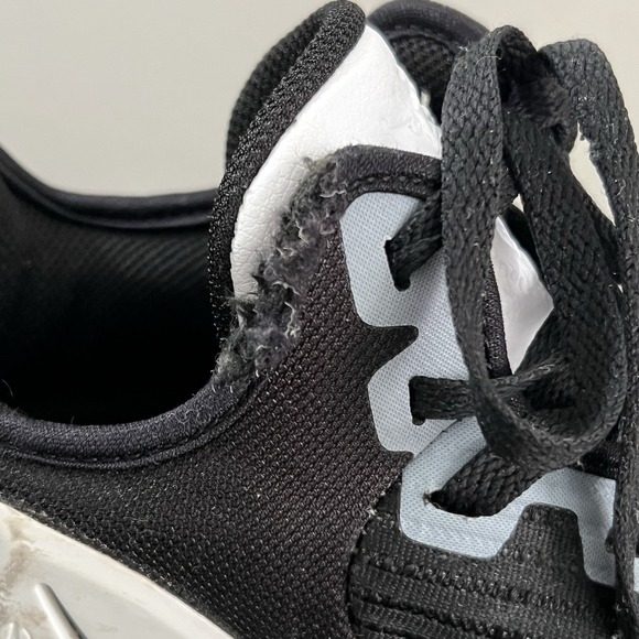 NIke‎ Lebron Witness 6 Men's Size 9  Basketball Shoes DO9843-002 - Picture 3 of 9